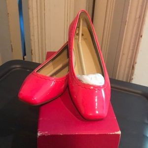 Kate Spade Hot Pink Flats with cute detailing!